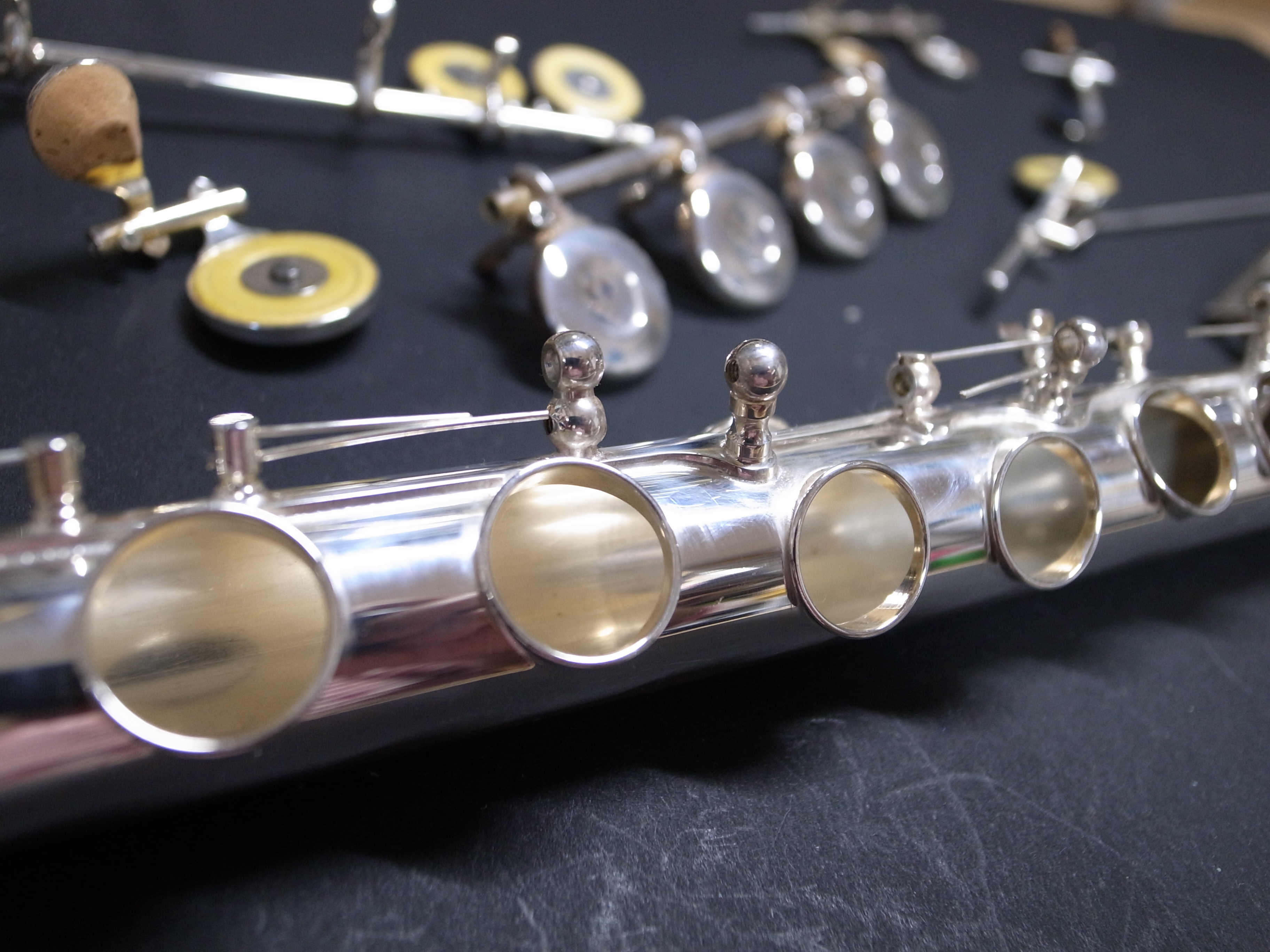 フルートのトーンホール